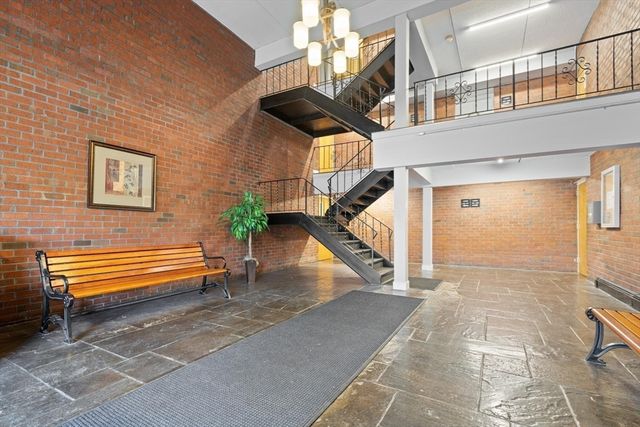 575 Broad St 312, Weymouth, MA 02189