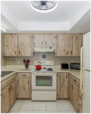 4660 MARINE PARKWAY 303, New Port Richey, FL 34652