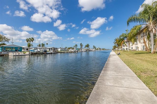 4660 MARINE PARKWAY 303, New Port Richey, FL 34652