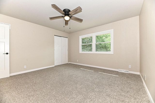 S71W13222 Tess Corners DRIVE, Muskego, WI 53150