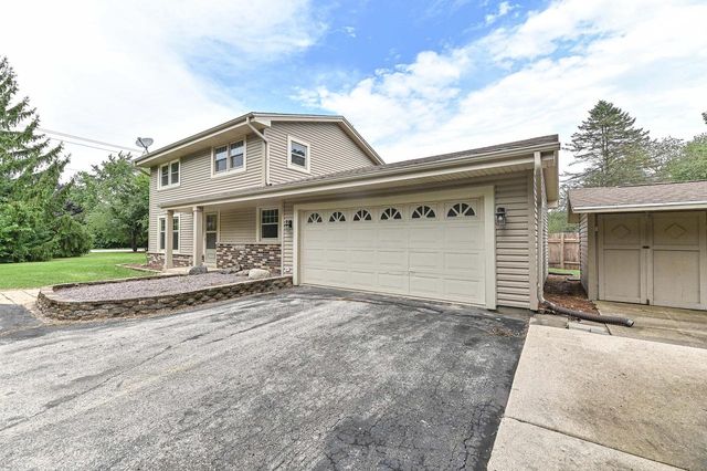 S71W13222 Tess Corners DRIVE, Muskego, WI 53150