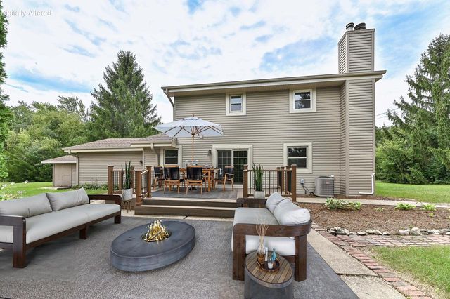 S71W13222 Tess Corners DRIVE, Muskego, WI 53150