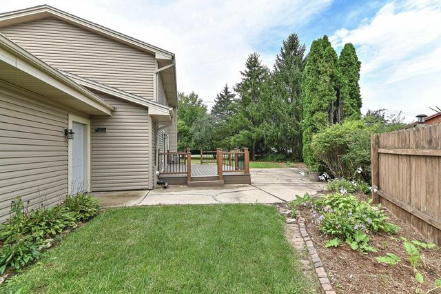S71W13222 Tess Corners DRIVE, Muskego, WI 53150