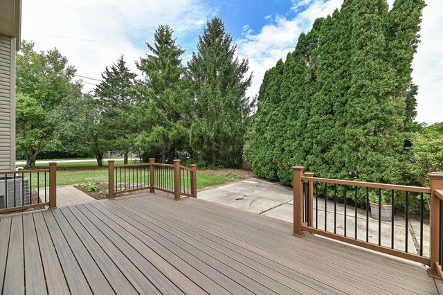 S71W13222 Tess Corners DRIVE, Muskego, WI 53150