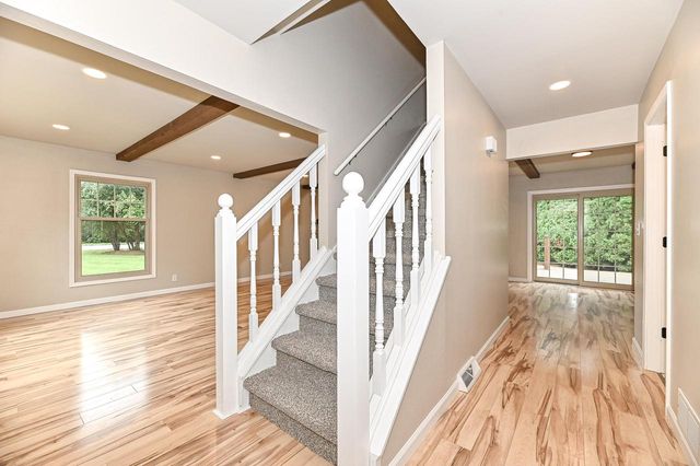 S71W13222 Tess Corners DRIVE, Muskego, WI 53150