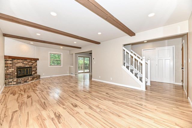 S71W13222 Tess Corners DRIVE, Muskego, WI 53150