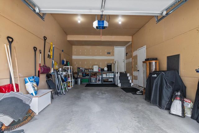128 Glenview COURT, Janesville, WI 53548