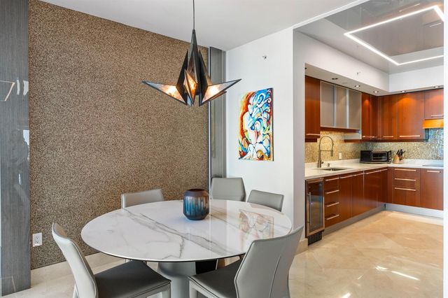 3101 S Ocean Drive 901, Hollywood, FL 33019