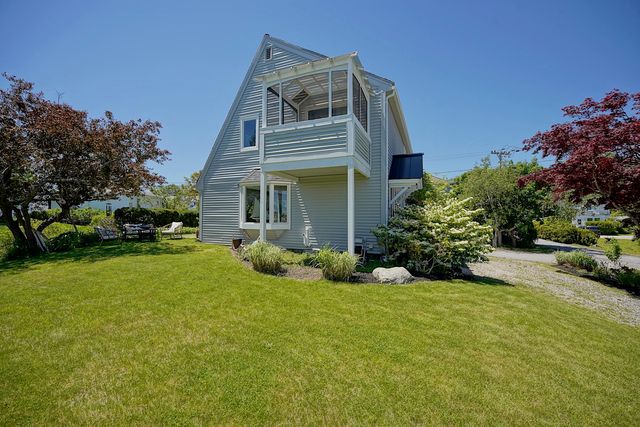 4 Highland Park Avenue, Rye, NH 03870