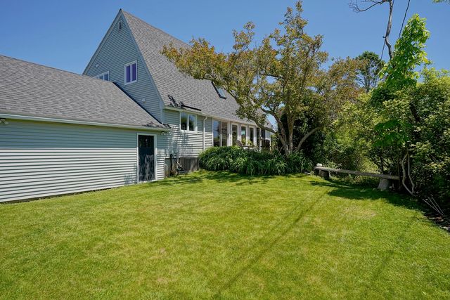 4 Highland Park Avenue, Rye, NH 03870