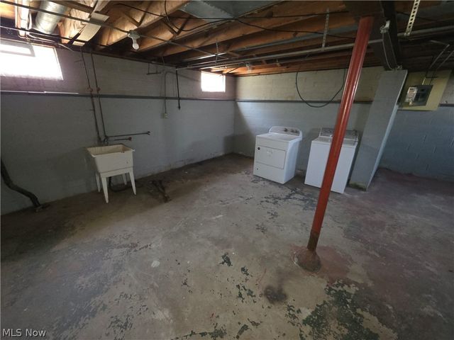 4696 W 125th Street, Cleveland, OH 44135