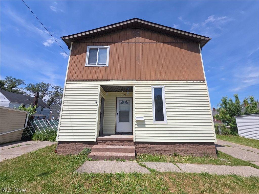 4696 W 125th Street, Cleveland, OH 44135