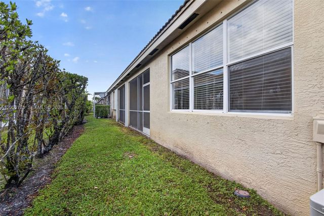 2151 Umbrella Cay, West Palm Beach, FL 33411