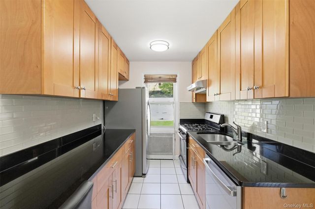 251-61 71st Road 64A, Bellerose, NY 11426
