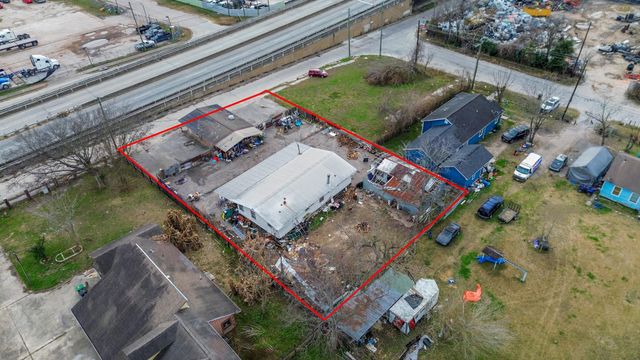 7809 Ley Road, Houston, TX 77028