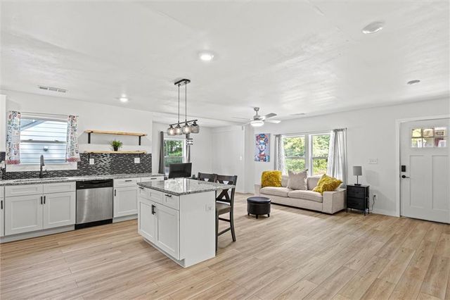 1077 Peeples Street SW, Atlanta, GA 30310