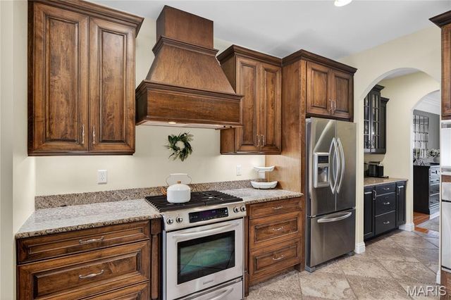 909 Cleveland Avenue, Kirkwood, MO 63122