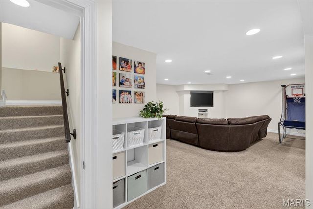 909 Cleveland Avenue, Kirkwood, MO 63122