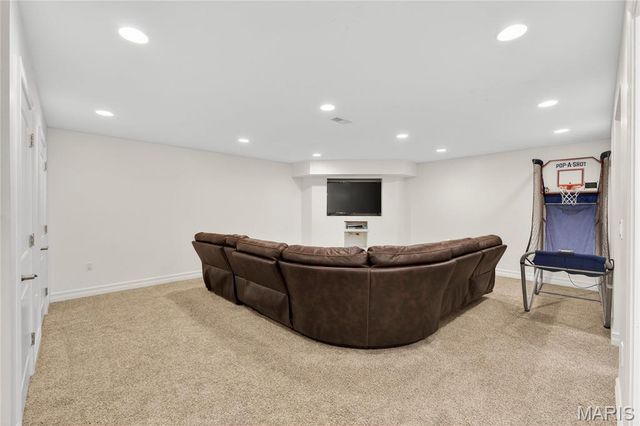 909 Cleveland Avenue, Kirkwood, MO 63122