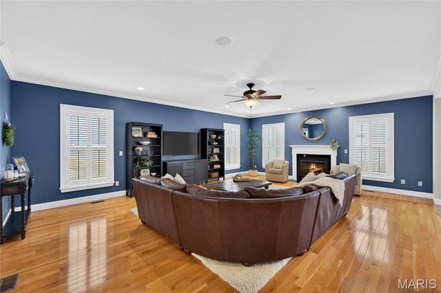 909 Cleveland Avenue, Kirkwood, MO 63122