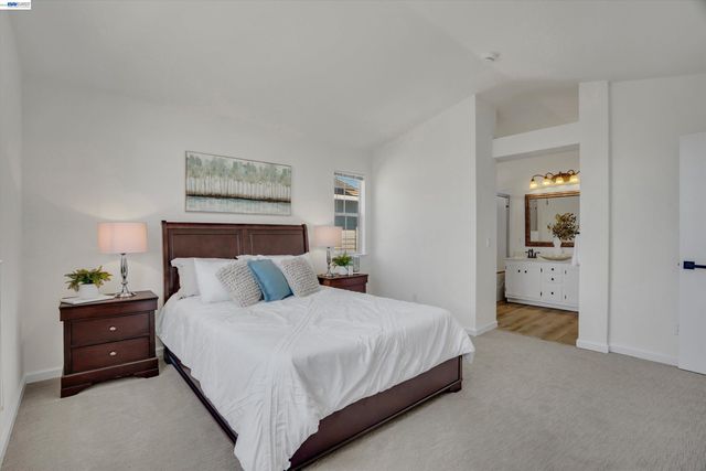 5521 Crimson Cir, Fremont, CA 94538