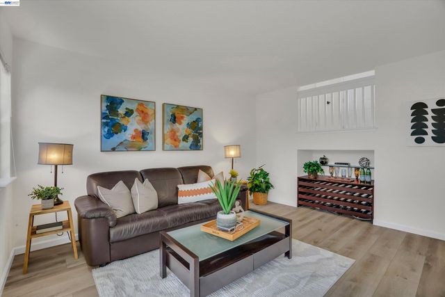 5521 Crimson Cir, Fremont, CA 94538