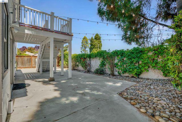 5521 Crimson Cir, Fremont, CA 94538