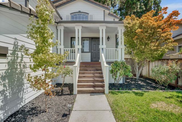 5521 Crimson Cir, Fremont, CA 94538