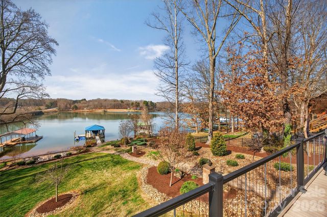 4197 Todd Street, Sherrills Ford, NC 28673