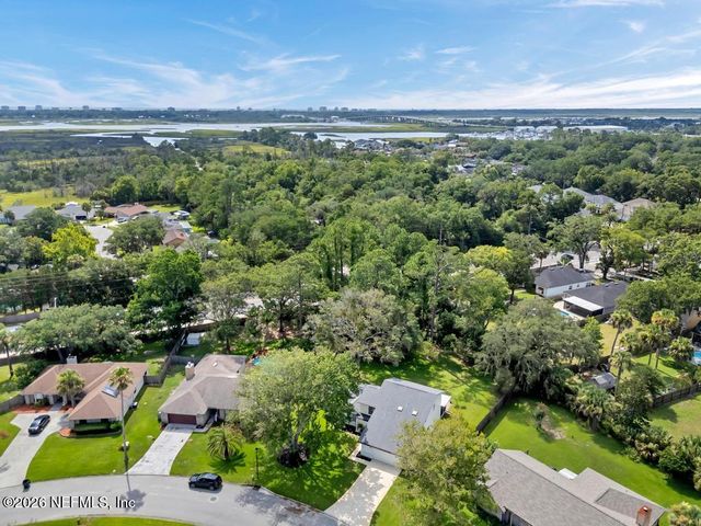 14352 CRYSTAL COVE Drive S, Jacksonville, FL 32224