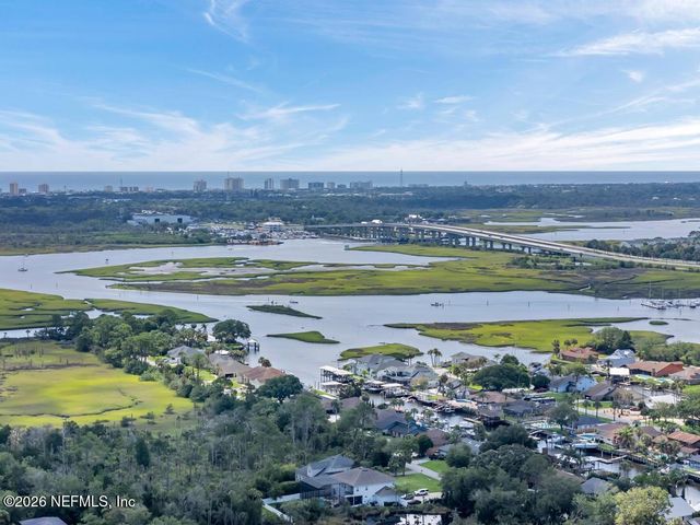 14352 CRYSTAL COVE Drive S, Jacksonville, FL 32224