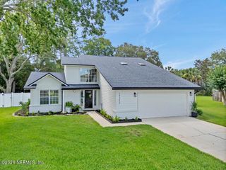 14352 CRYSTAL COVE Drive S, Jacksonville, FL 32224