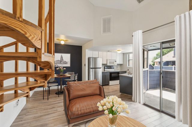 2500 Burleson RD 321, Austin, TX 78741