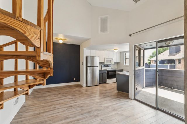 2500 Burleson RD 321, Austin, TX 78741