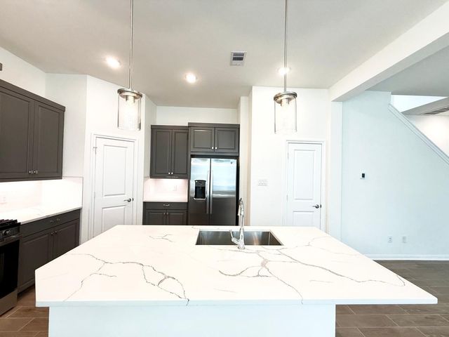 155 W Coralburst Loop, Montgomery, TX 77316