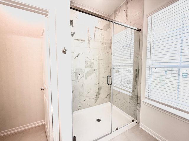 155 W Coralburst Loop, Montgomery, TX 77316