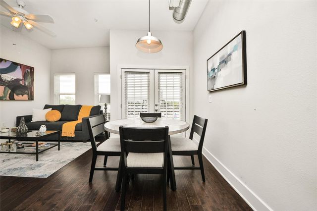 1011 Studemont Street 302, Houston, TX 77007