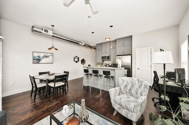 1011 Studemont Street 302, Houston, TX 77007