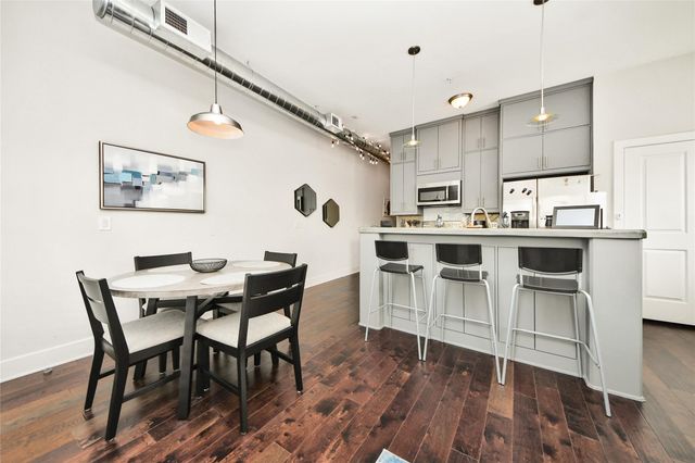 1011 Studemont Street 302, Houston, TX 77007