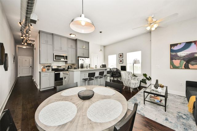 1011 Studemont Street 302, Houston, TX 77007