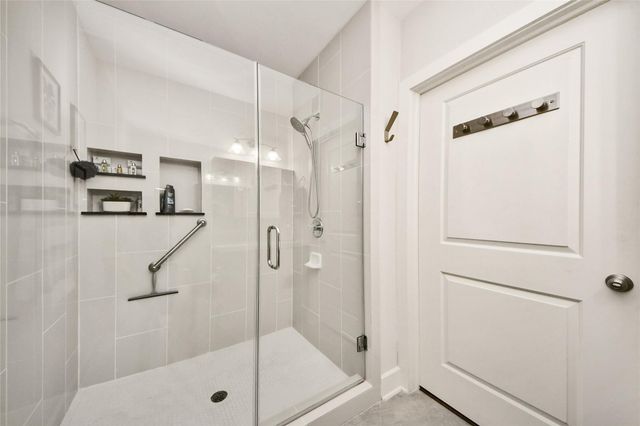 1011 Studemont Street 302, Houston, TX 77007