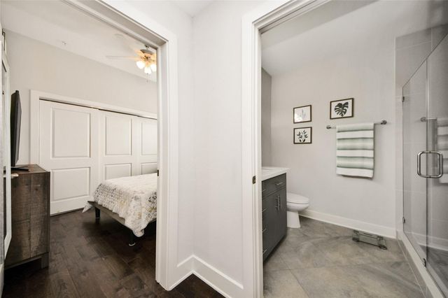 1011 Studemont Street 302, Houston, TX 77007