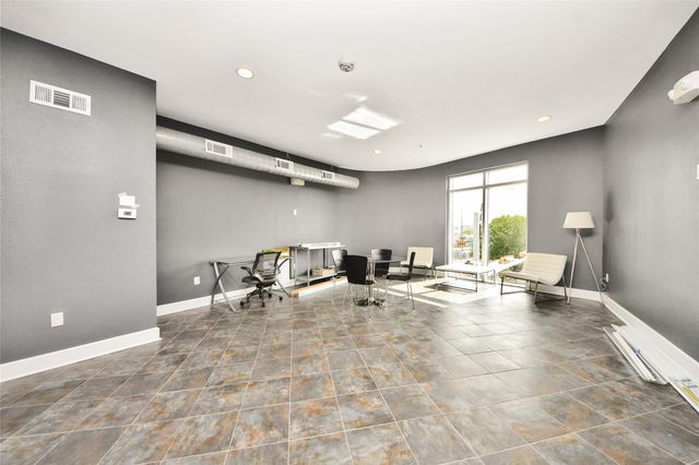 1011 Studemont Street 302, Houston, TX 77007