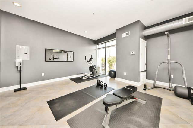 1011 Studemont Street 302, Houston, TX 77007