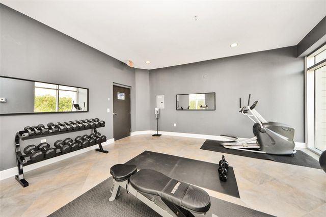 1011 Studemont Street 302, Houston, TX 77007