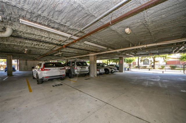 1011 Studemont Street 302, Houston, TX 77007