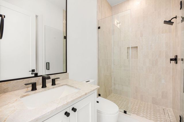 1032 W 41st Street, Houston, TX 77018