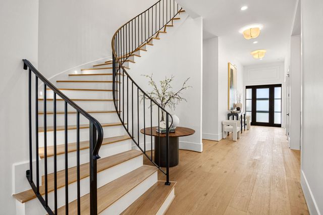 1032 W 41st Street, Houston, TX 77018