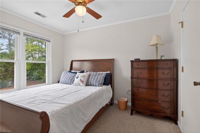 1 Laramie CT, Newport News, VA 23608