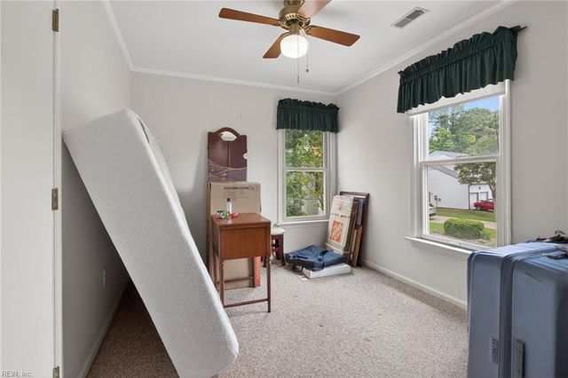 1 Laramie CT, Newport News, VA 23608
